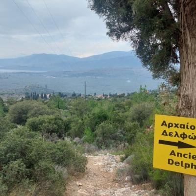 Monopatia Politismou Delfoi Kirra Pezoporia