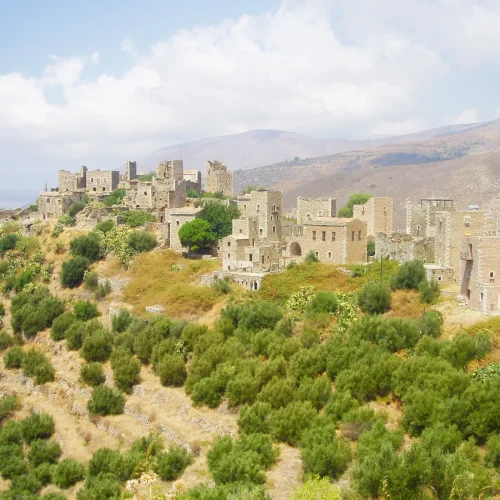 Πεζοπορία στη Μάνη με το BackpackOnGreece στο Ταίναρο, τη Βάθεια και την Αρεόπολη