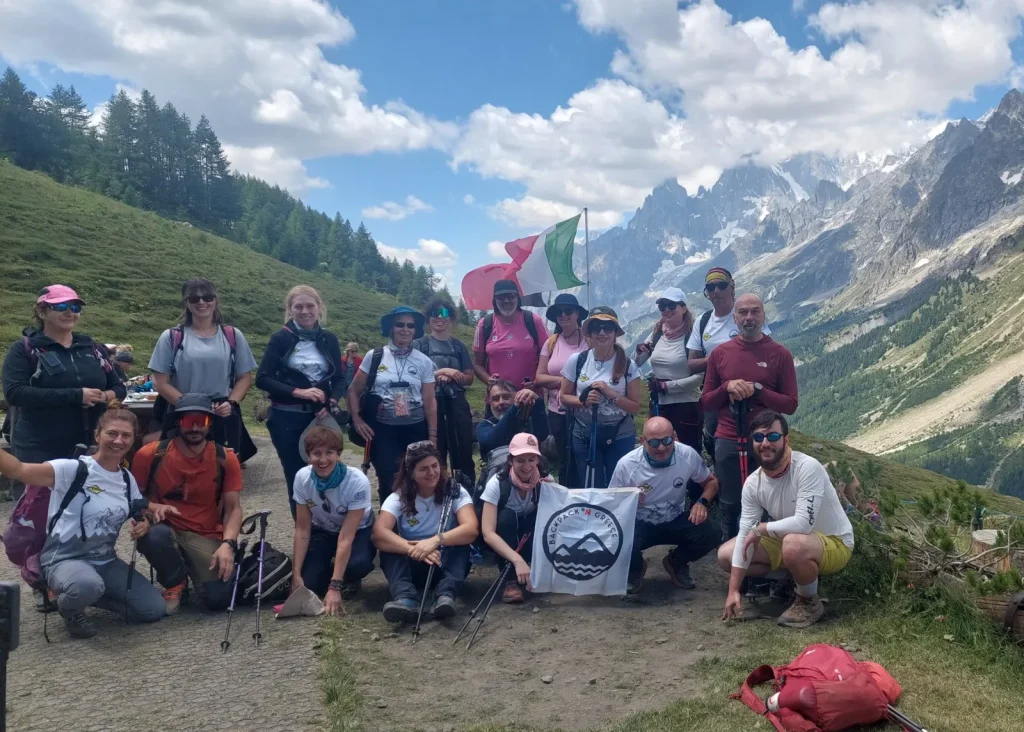 backpackongreece-image-tour-du-mont-blanc-vol3-bonatti-group-3
