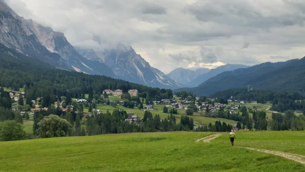 backpackongreece-image-dolomites-2026-04