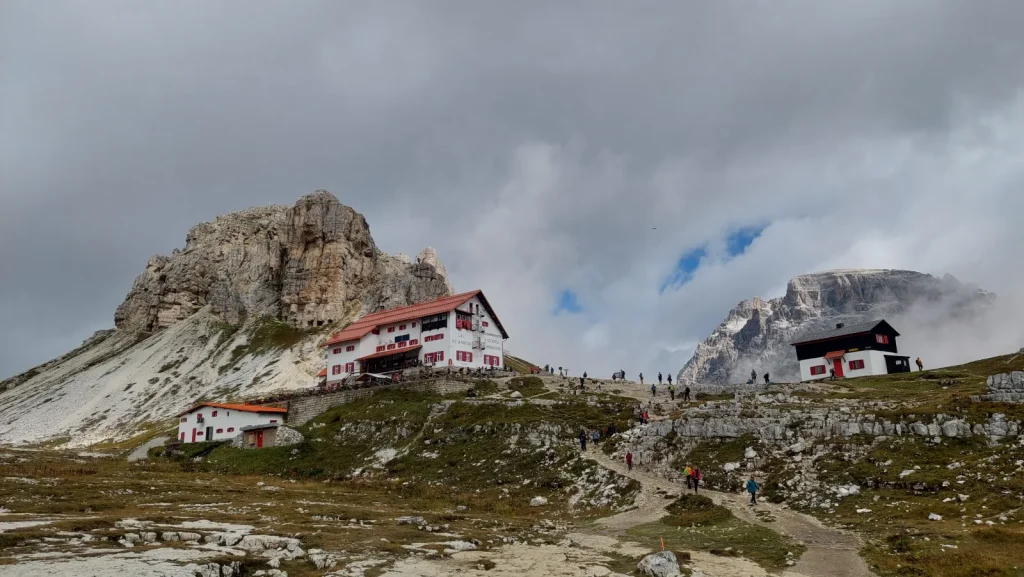 backpackongreece-image-dolomites-2026-07