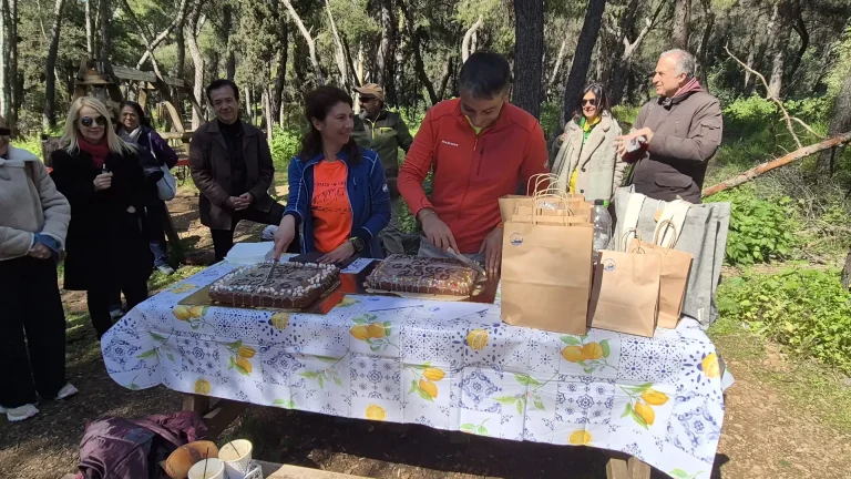 Κοπή Πίτας BackpackOnGreece