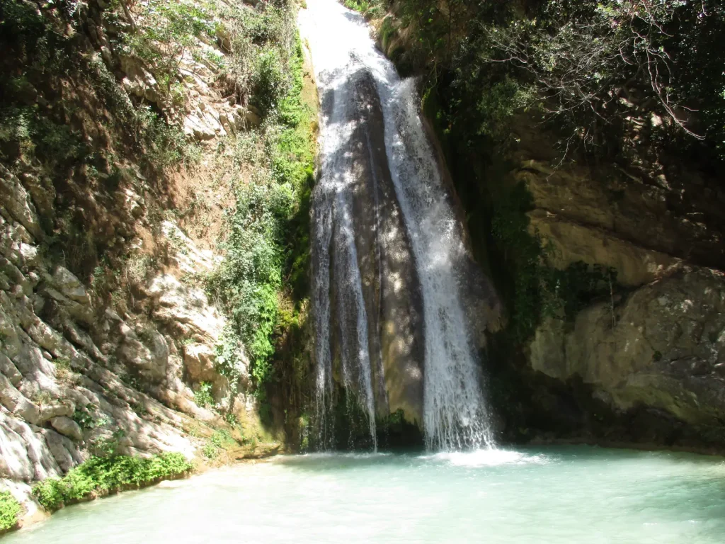 backpackongreece-image-katarraktes-nedas-voidokoilia-2026-05