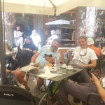 Αλπικός αέρας και αρωματικός espresso στο γραφικό Courmayeur. Στάση για καφέ στο παραδοσιακό Courmayeur των ιταλικών Άλπεων
