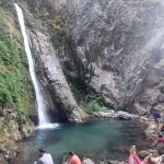 Η καρδιά του Ράμνο Μπορ, με τα νερά της Κουνουπίτσας να κυλούν ασταμάτητα. Ράμνο Μπορ